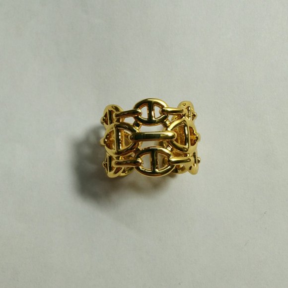 Adjustable 18K Gold Ring - Picture 4 of 4